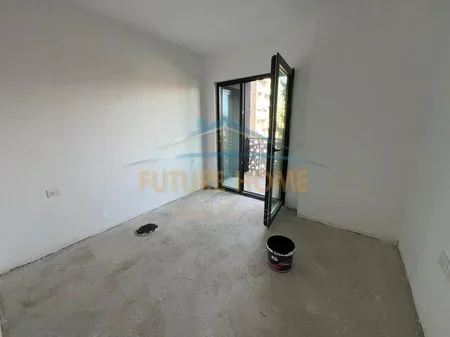 Tirane, shitet apartament 1+1 Kati 3, 71 m² 190.000 € (NISHERAKU,BULEVARDI GJERGJ FISHTA)