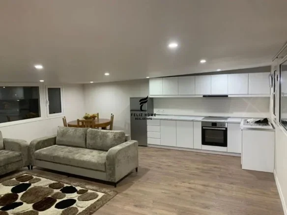 Tirane, jepet me qera apartament 1+1+Ballkon Kati 5, 73 m² 450 € (SIRI KODRA)