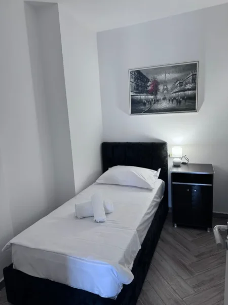 🏠 Jepet me Qira Super Apartament  2+1 pas Concordit ne 5 Maji
