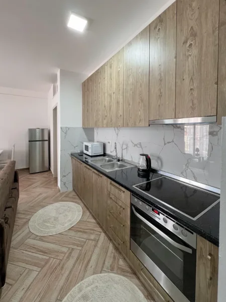 🏠 Jepet me Qira Super Apartament  2+1 pas Concordit ne 5 Maji