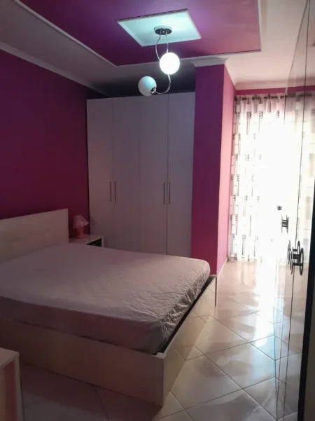 Tirane, jepet me qera apartament 2+1+Ballkon Kati 8, 112 m² 500 € (Yzberisht | Kompleksi Grand Gallery)