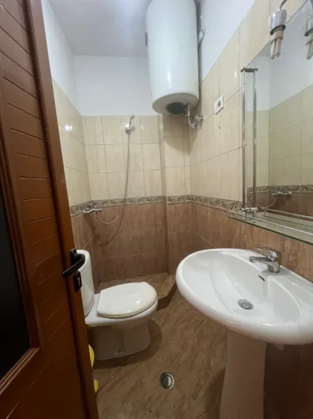 🏡 Jepet me Qera Apartament 1+1 tek Amerikan 2, 350 euro