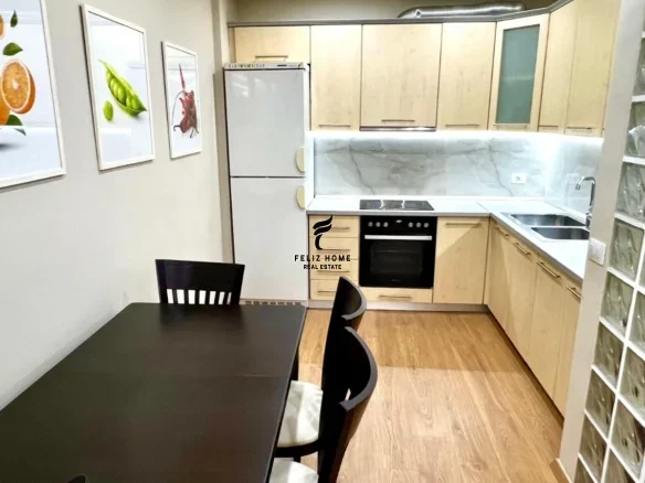 Tirane, jepet me qera apartament 1+1+Ballkon Kati 2, 70 m² 550 € (BRRYL)