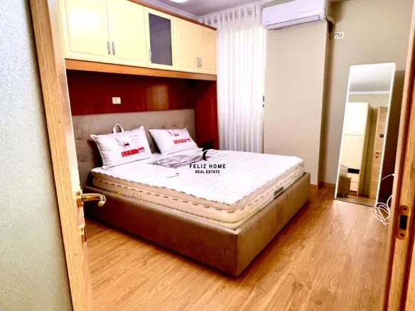 Tirane, jepet me qera apartament 1+1+Ballkon Kati 2, 70 m² 550 € (BRRYL)