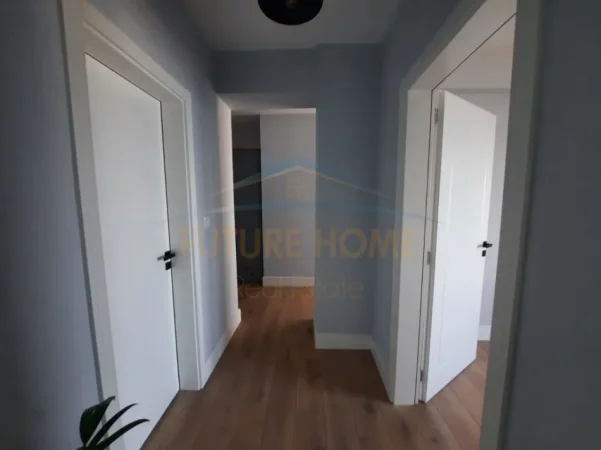 Durres, jepet me qera apartament 2+1 Kati 5, 90 m² 1.200 € (UKD, DURRES)