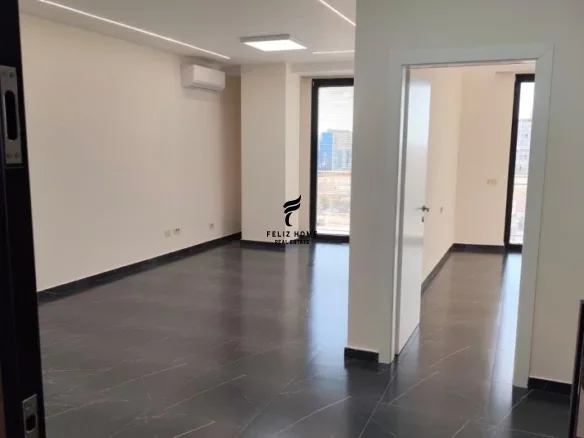 Tirane, jepet me qera zyre Kati 6, 75 m² 580 € (MINE PEZA)