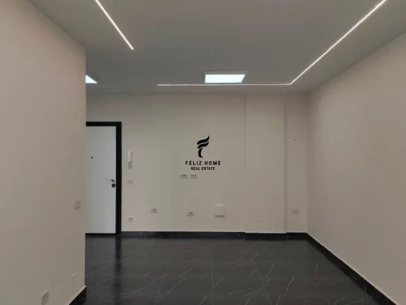 Tirane, jepet me qera zyre Kati 6, 75 m² 580 € (MINE PEZA)