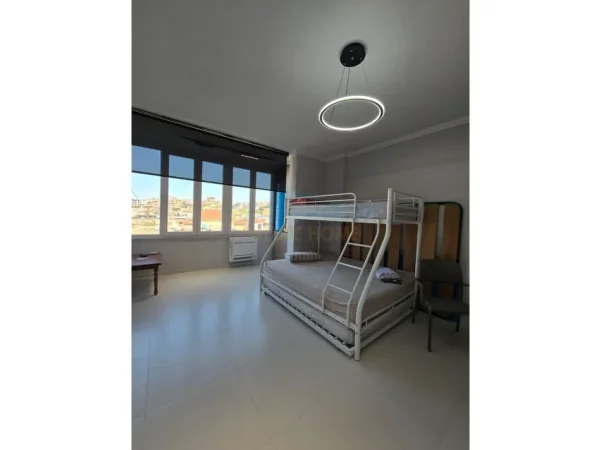 Durres, jepet me qera garsonier 1+1 Kati 2, 27 m² 300 € 