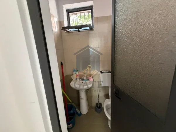 Durres, shitet ambjent biznesi Kati 0, 89 m² 155.000 € (Ish Urt)