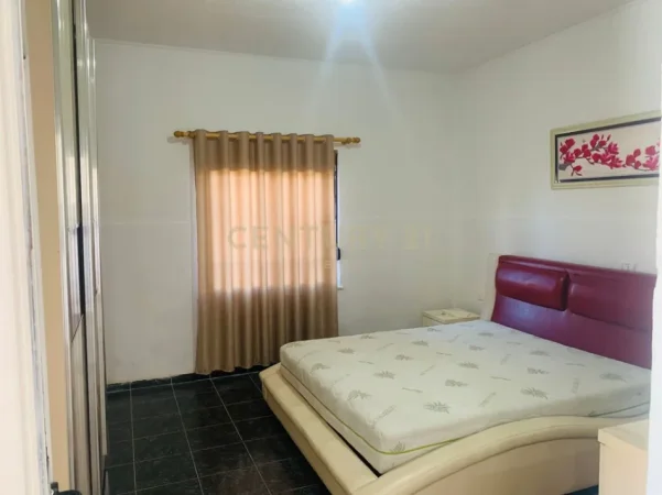Durres, jepet me qera shtepi 2+1 Kati 1, 475 m² 350 € 