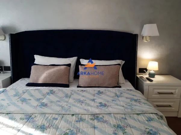 Tirane, jepet me qera apartament 2+1 Kati 7, 94 m² 850 € 