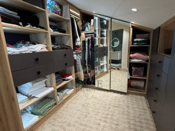 Durres, shitet Vile 2 Katshe Kati 2, 315.000 € (Plazh)