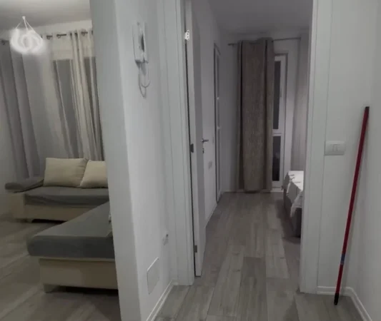 Tirane, jepet me qera apartament 1+1 Kati 5, 53 m² 350 € (Univers City)