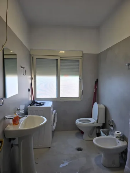 Tirane, shitet apartament 2+1 Kati 5, 82 m² 185.000 € (KOMUNA E PARISIT KRISTAL CENTER)