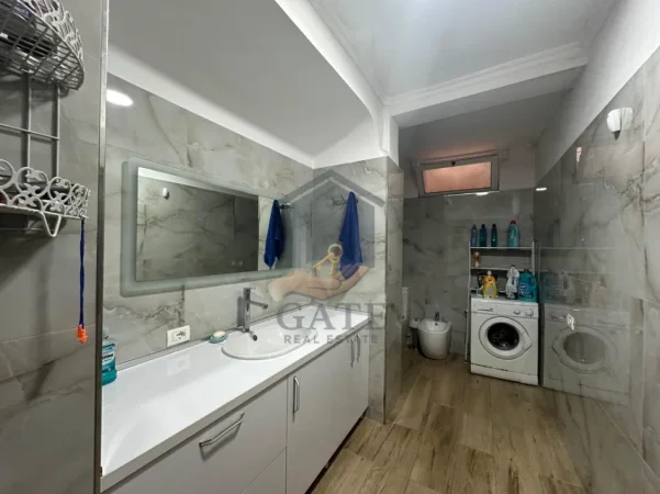 Durres, shitet apartament 2+1 Kati 1, 114 m² 114.000 € (Stadiumi)