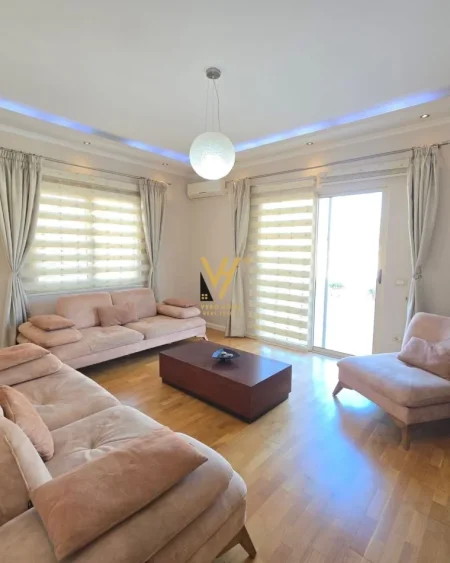 Tirane, shitet apartament+verande | Penthouse 2+1+Ballkon Kati 6, 174 m² 270.000 € (LIQENI I THATE)