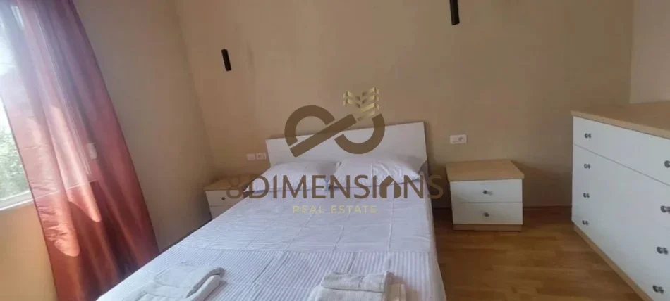 Tirane, jepet me qera apartament 1+1 Kati 4, 65 m² 600 € (selvia)