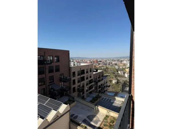 Tirane, shitet apartament 3+1+Ballkon Kati 5, 132 m² 237.000 € 