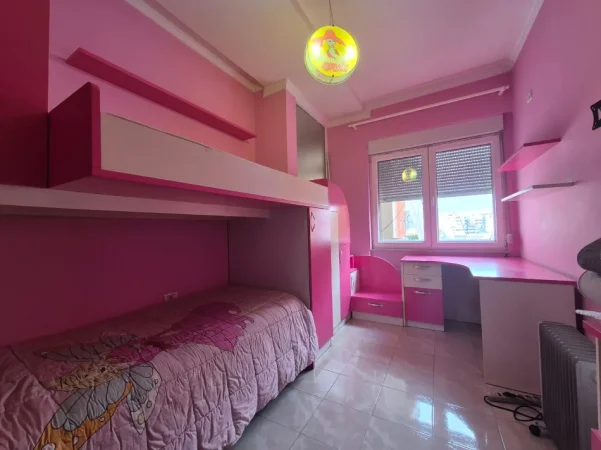 Tirane, shitet apartament 2+1 Kati 5, 87 m² 240.000 € (Delijogji)