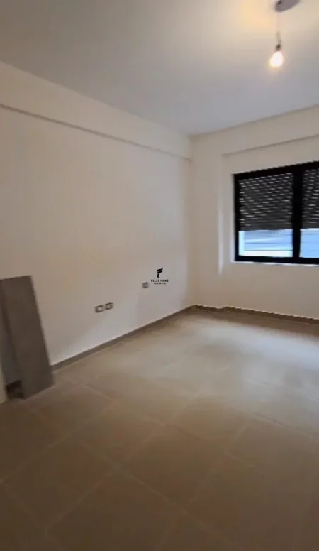 Tirane, shitet apartament 3+1 Kati 2, 170 m² 280.000 € (KODRA E DIELLIT)