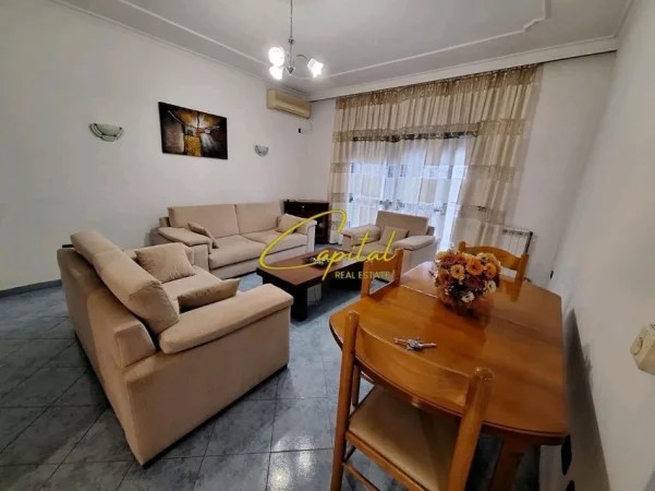 Tirane, jepet me qera apartament 2+1 Kati 2, 85 m² 450 € (BULEVARDI I RI)