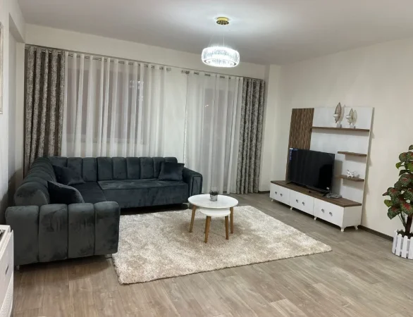 Tirane, jepet me qera apartament 2+1 , 100 m² 800 € 
