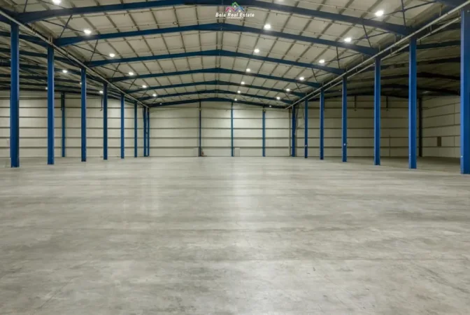 Shqiperi, jepet me qera magazine Kati 0, 400 m² 2.000 € (AUTOSTRADA TIRANE-DURRES)