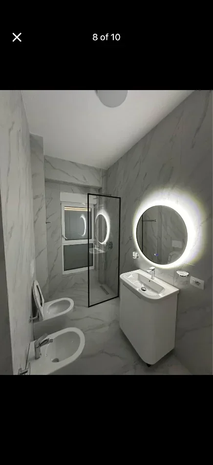 Tirane, jepet me qera apartament 1+1+Ballkon Kati 7, 55 m² 500 € (Rezidenca kaimi)