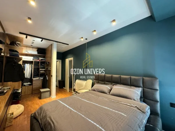 Tirane, shitet apartament 2+1+Ballkon Kati 19, 110 m² 350.000 € (Garden Building, Rruga e Kavajës)