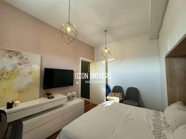 Tirane, shitet apartament 2+1+Ballkon Kati 19, 110 m² 350.000 € (Garden Building, Rruga e Kavajës)