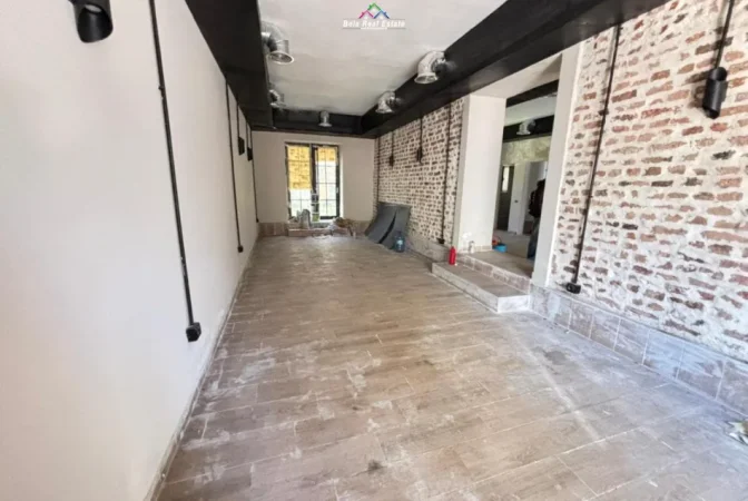 Tirane, jepet me qera ambjent biznesi Kati 0, 100 m² 401 € (vasil shanto)