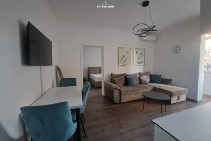Tirane, jepet me qera apartament 1+1+Ballkon Kati 2, 60 m² 620 € (muhamed gjollesha)