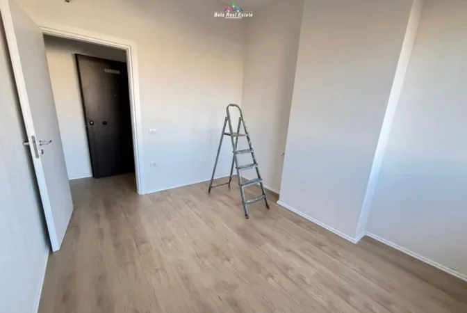 Tirane, jepet me qera zyre Kati 2, 1.500 m² 1.500 € (Rruga Shefqet Musaraj)