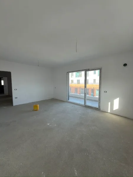 Tirane, shitet apartament 2+1 Kati 7, 97 m² 137.000 € (Paskuqan)