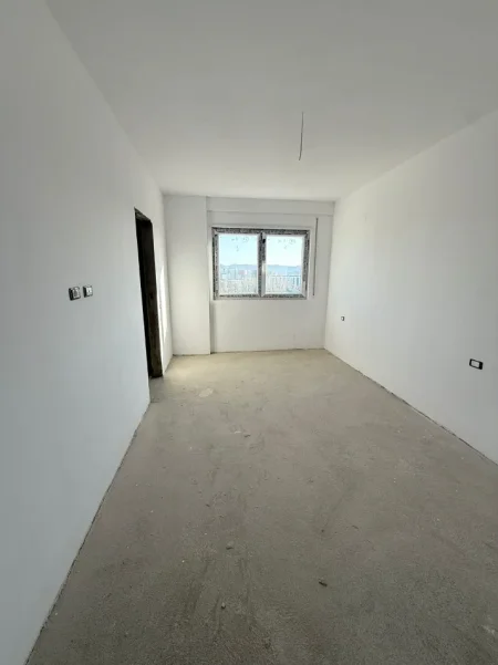 Tirane, shitet apartament 2+1 Kati 7, 97 m² 137.000 € (Paskuqan)