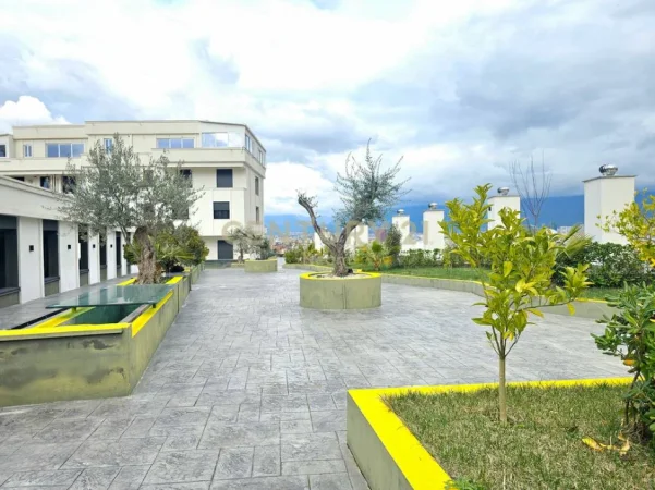 Tirane, shitet apartament 2+1 Kati 2, 133 m² 220.000 € (kodra e diellit)