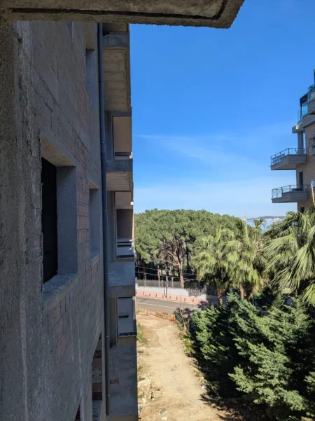 Vlore, shitet apartament 1+1+Ballkon , 74 m² 148.200 € (Sali Vranishti)