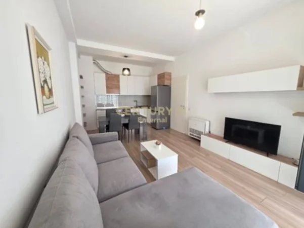 Tirane, jepet me qera apartament 2+1 Kati 2, 86 m² 670 € (21 Dhjetori)