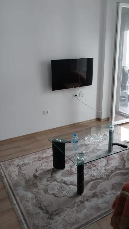 Tirane, jepet me qera apartament 1+1+Parking, Kati 6, 65 m² 400 € (Tek Univers City, Tiranë)