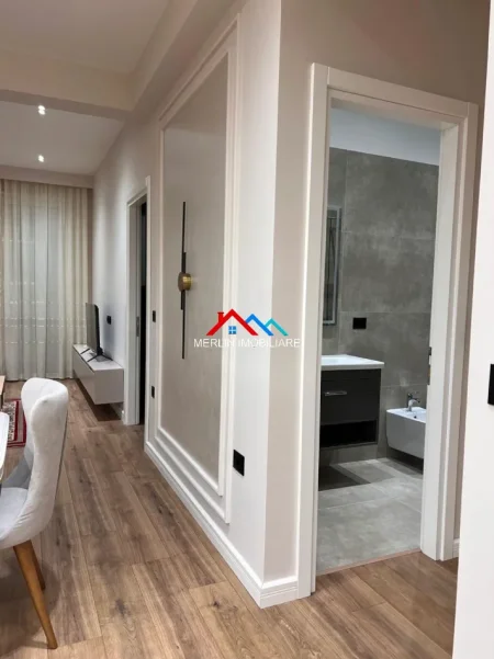 Tirane, jepet me qera apartament 1+1+Aneks Kati 1, 70 m² 600 € (RRUGA MINE PEZA)