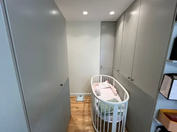 Tirane, shitet apartament duplex 3+1+Aneks+Ballkon Kati 2, 180 m² 330.000 €