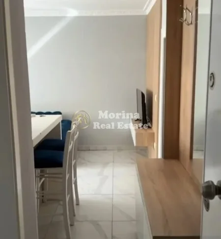 Tirane, shitet apartament 2+1 Kati 3, 90 m² 220.000 € (Rruga e Barrikadave)