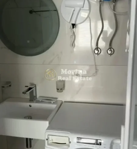 Tirane, shitet apartament 2+1 Kati 3, 90 m² 220.000 € (Rruga e Barrikadave)