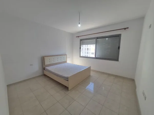 Tirane, shitet apartament 2+1+Ballkon , 154.000 € (Astir)