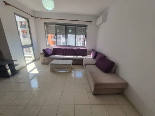 Tirane, shitet apartament 2+1+Ballkon , 154.000 € (Astir)