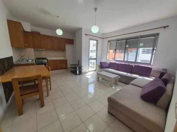 Tirane, shitet apartament 2+1+Ballkon , 154.000 € (Astir)