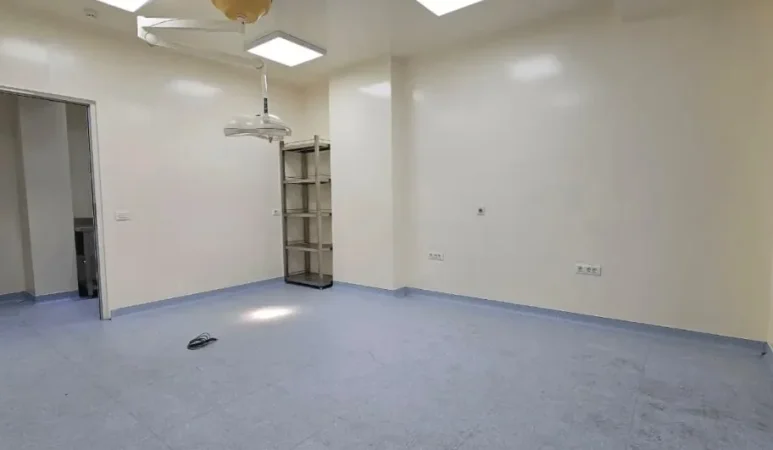Shqiperi, jepet me qera ambjent biznesi , 150 m² 2.500 € 
