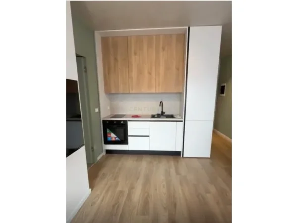 Tirane, jepet me qera apartament 1+1+Ballkon Kati 4, 52 m² 550 € 