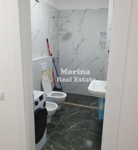 Tirane, jepet me qera apartament 1+1 Kati 3, 77 m² 500 € (Don Bosko)