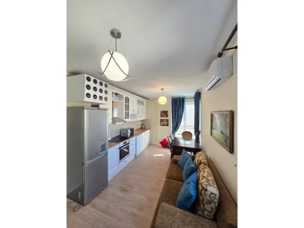 Tirane, jepet me qera apartament 1+1+Ballkon Kati 6, 61 m² 750 € 